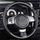 Чехол рулевого колеса автомобиля мягкое углеродное волокно из натуральной кожи черного цвета, сшито вручную, для Toyota FJ Cruiser 2006-2020