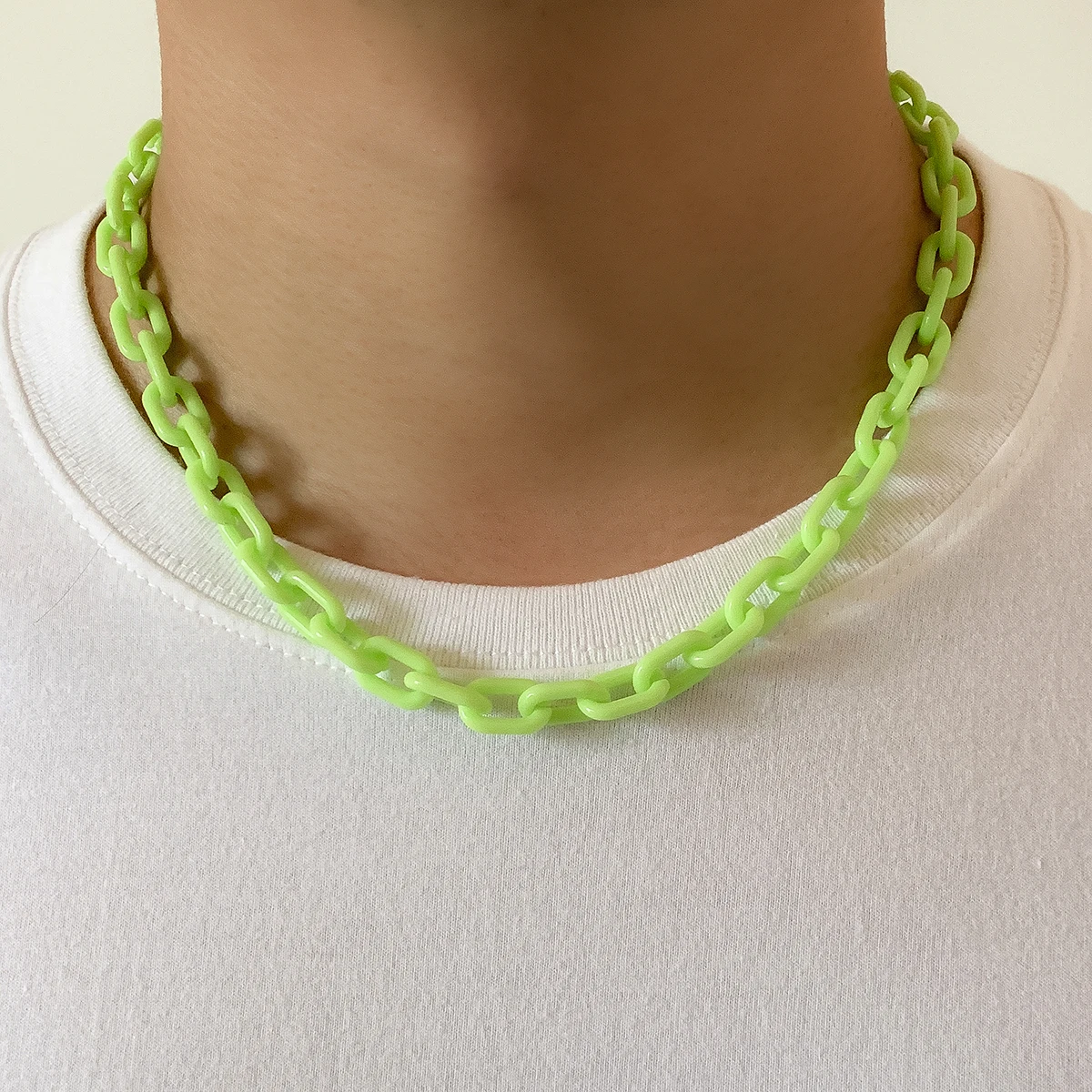 

Punk Fluorescent Green Acrylic Statement Chunky Link Chain Choker Necklace For Women Exaggerated Charm Short Necklace Jewelry