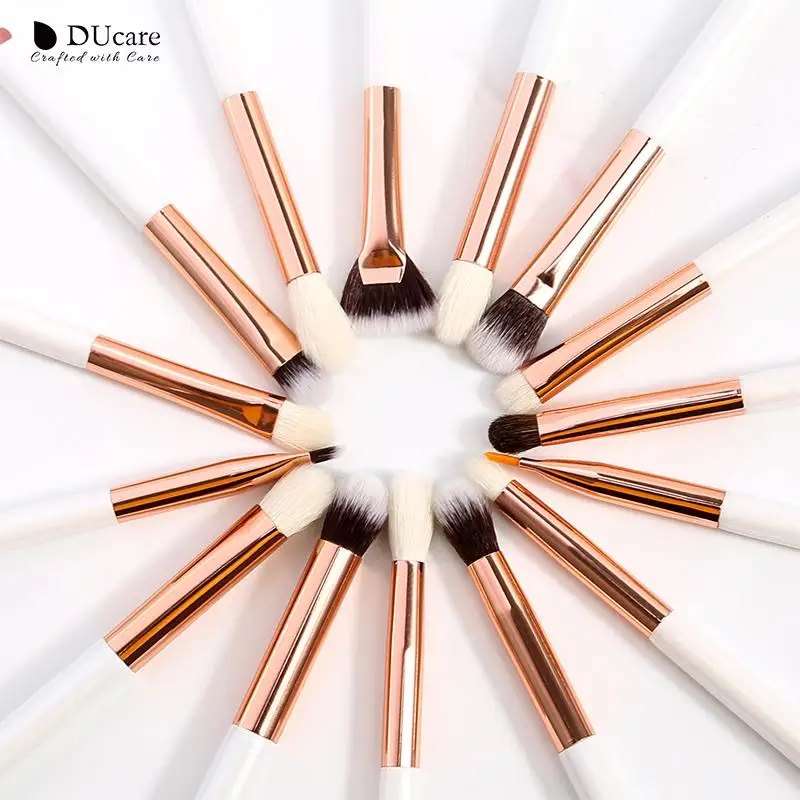 Набор кистей для макияжа DUcare 15 шт. белая/черная/красная пудра основа подводка
