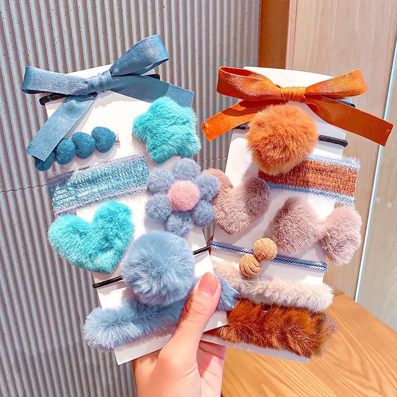 

8 pcs/set Sweet Girls Hairpins Children Hair Clip with Mini Ball Girls Hair Accessories Hairball Pom Hairclips spinki do wlosow
