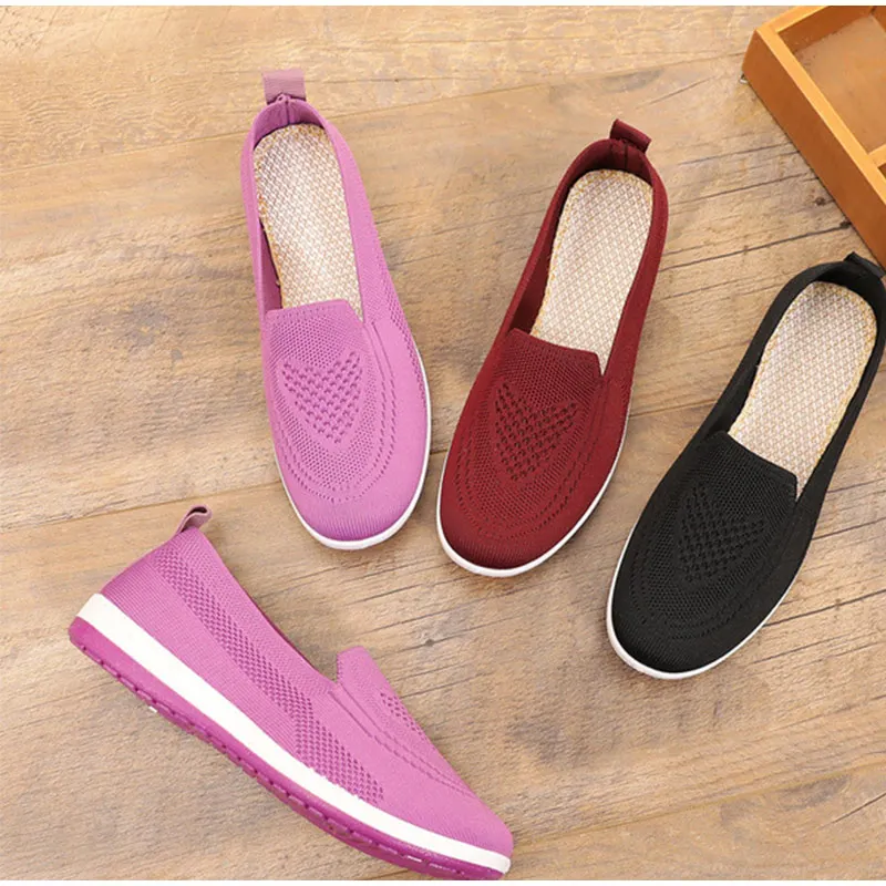 

Women Light Sneakers Dropshipping Knitted Vulcanized Breathable Mesh Outdoor Ladies Platform Slip on Sock Shoes Casual Shoes
