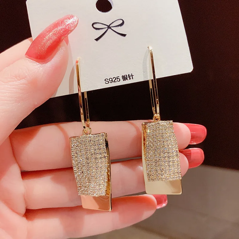 

High Quality 14K Real Gold High-end Temperament Full Irregular Metallic Cubic Zircon ZC Stud Earrings for Women