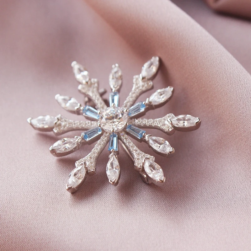 Роскошная обувь с украшением в виде кристаллов брошь &quotСнежинка&quot 925 пробы