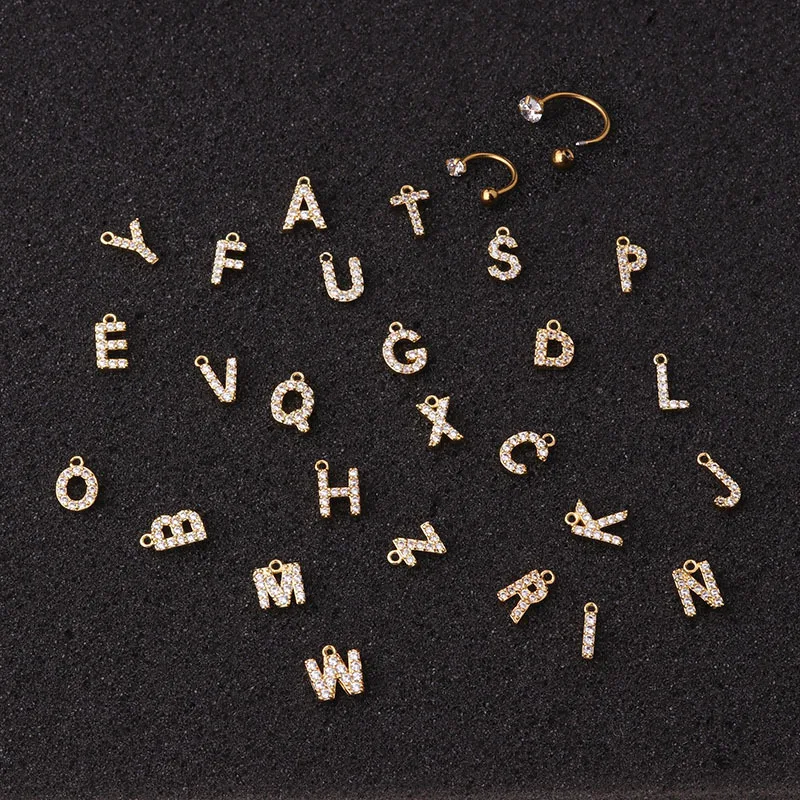 Кольцо из нержавеющей стали с 26 буквами и фианитами для женщин ювелирное