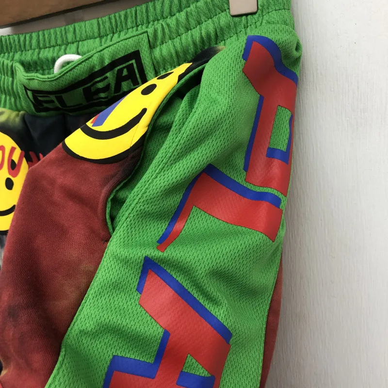 

2020ss Hip-hop Kid Cudi Cactus Plant Flea Shorts High Quality Graffiti Mens Shorts Drawstring