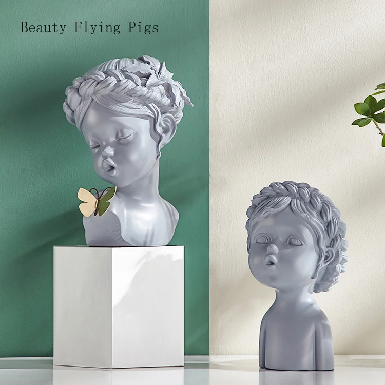 

Cute blowing butterfly girl golden resin decorative ornaments home accessories wine cabinet TV cabinet moved to new house gifts