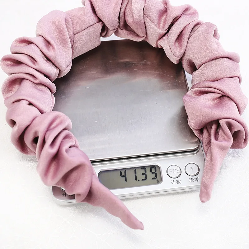 

1Pcs Women Headband Soft Cloth Fabric Hair Accessories Pleated Head Hoop Satin Ruched Solid Color Wide Hair Hoop Headwraps