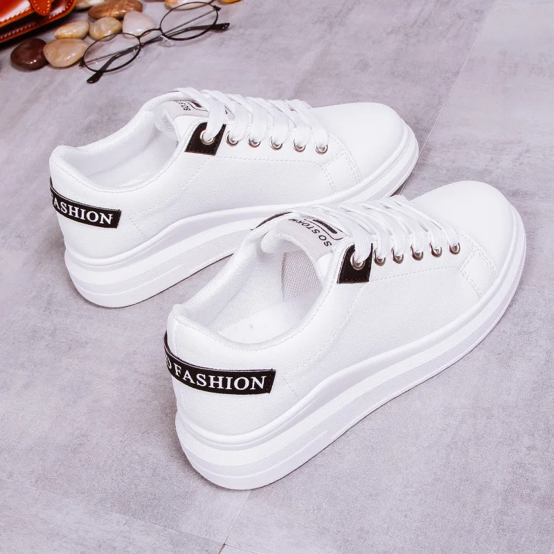

Woman Casual Autumn Winter White Cotton Shoes Fashion Shoe Female Warm Low-cut High Quality Footwear Hiking Sneakers Size 35-40