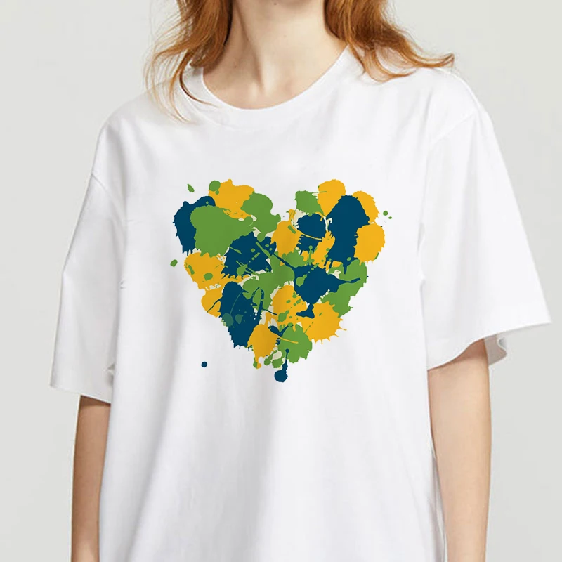 

Футболка женская с графическим принтом, милая стильная рубашка с принтом сердечек, милый модный топ на День святого Валентина