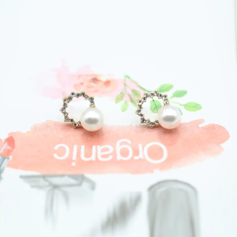 

Модные серьги Стразы с круглыми жемчужинами темпераментные женские ювелирные изделия шпильки S925 игольчатые жемчужные петли серьги