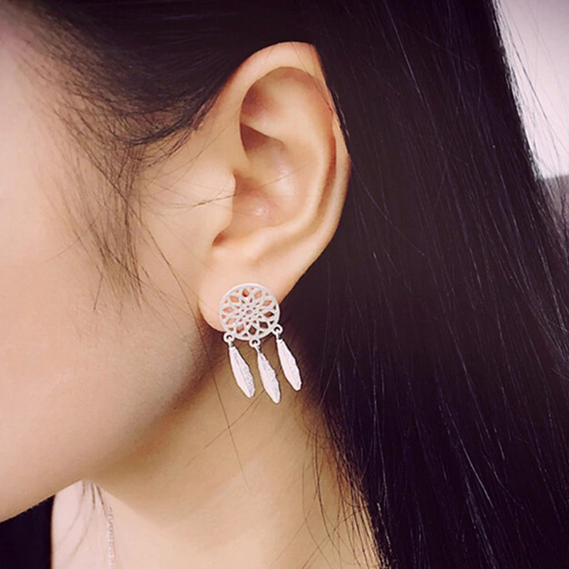 Серебряные серьги «ловцы снов». Серьги am monaco. Одиночные серьги для женщин. Сон серьги. Серьги серебро каффы перо.