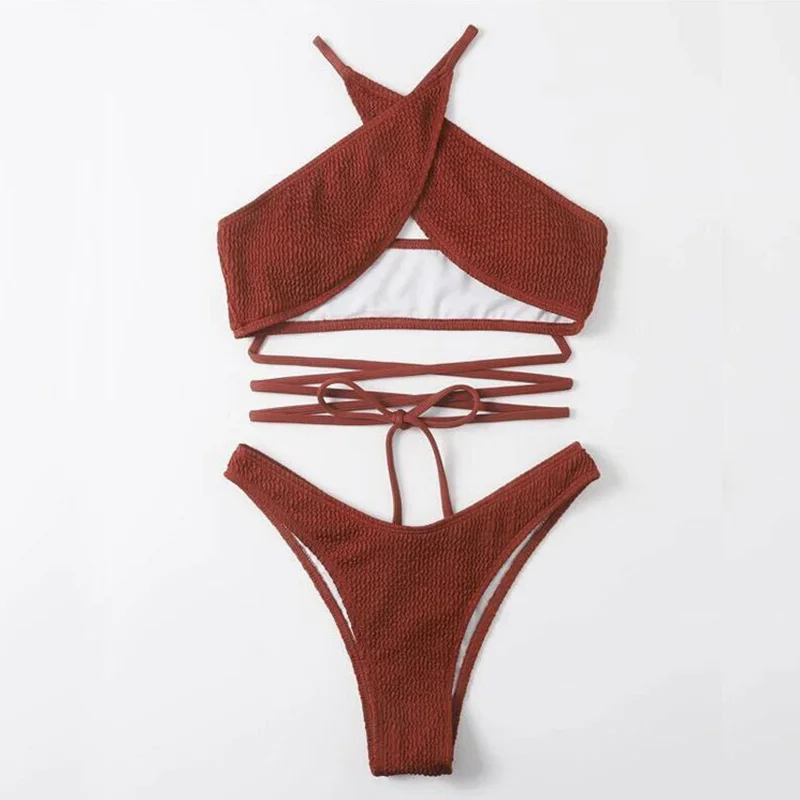 Соблазнительные бикини в рубчик с перекрестной лямкой через шею черный