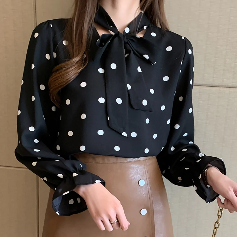 Женские шифоновые блузки в горошек с галстуком бабочкой красные черные белые для