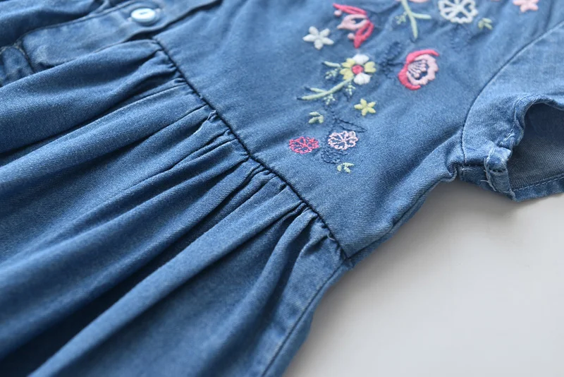 Любовь DD &amp мм 2021 платья для девочек Новая одежда детей Детский свитер из новой