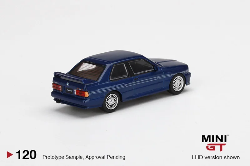 

MINI GT 1/64 Model Car BMW M3 E30 ALPINA B6 3.5S Alloy Car Model Collection Display