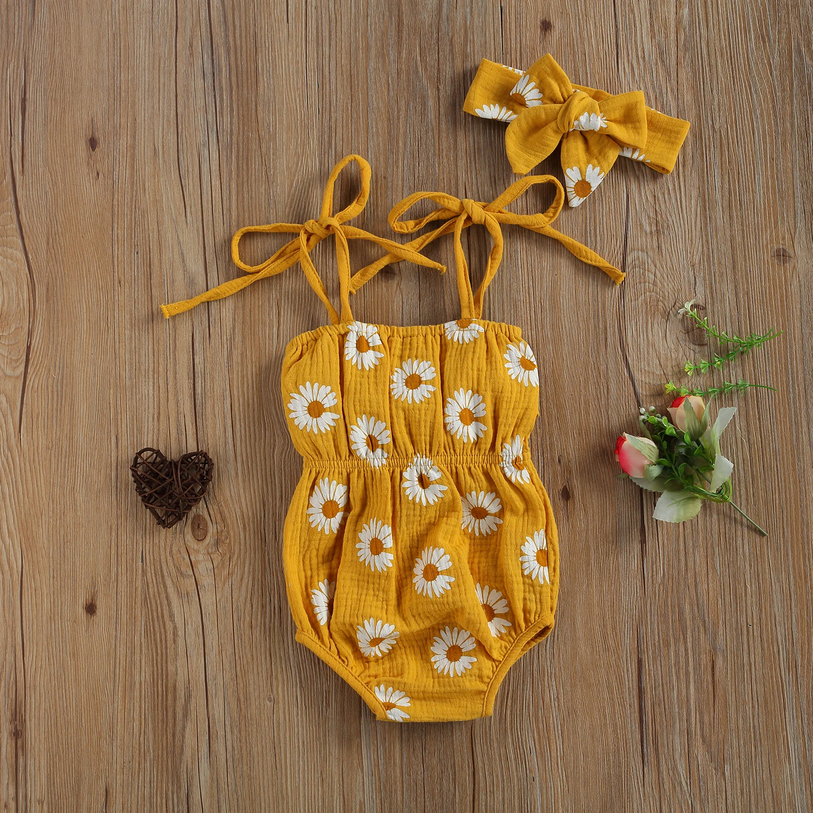 

Cute Newborn Infant Baby Girl Daisy Floral Printed Tie Up Spaghetti Straps Bowknot Romper Headband 2pcs Summer Outfits for 0-24M