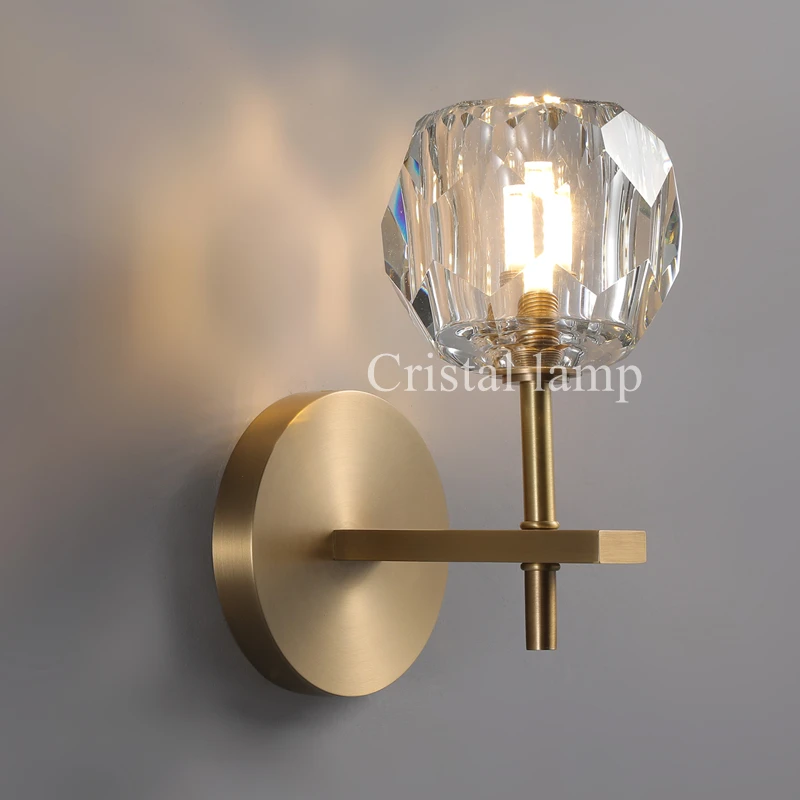 

Современная хрустальная настенная лампа Belle De K9