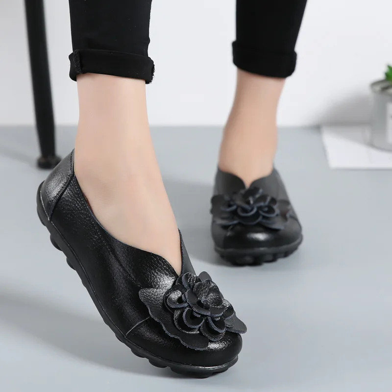 

Women shoes leather flowers comfortable soft bottom non-slip Flats Women's casual shoes 526