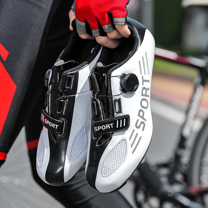 

2021 New Man High Quality Comfortable Cycling Shoes Couple Fashion Luxury Non-slip Anti-Odor Casual Shoes Men Plus Size 37-47