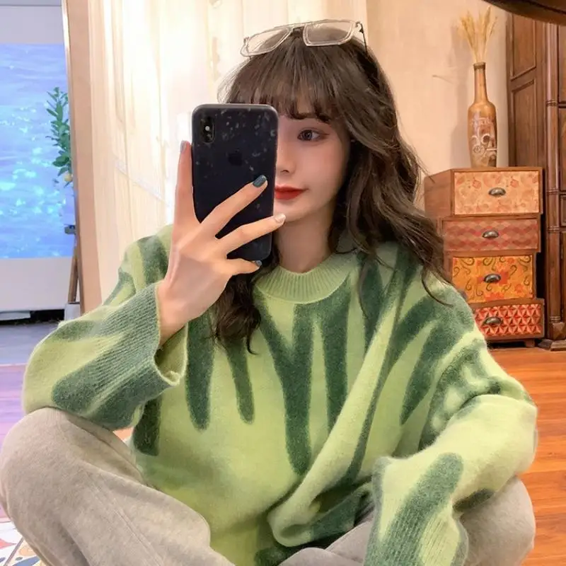 

Sweater Women Classic Leopard Print Lazy Style Pullover Blouse Loose Printed Knit Sweater Women's Autumn Winter New Style