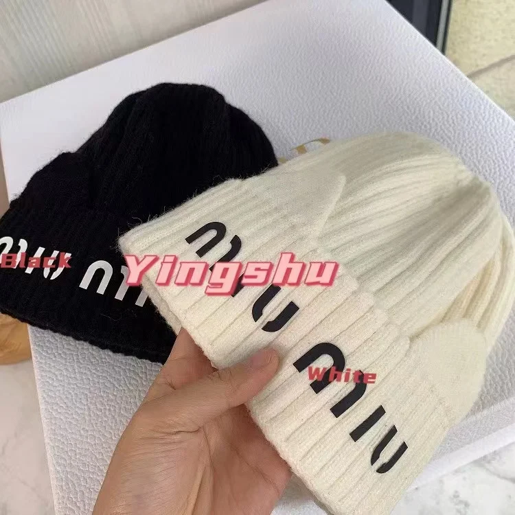 

Latest Hot Model Autumn Winter Miu Super Soft Cold Hat Fashion Blac White Small Ear Knitted Caps Christmas Xmas Brithday Present