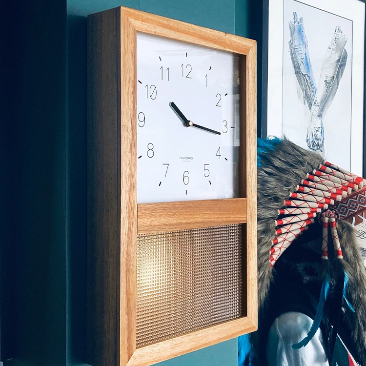 

Japanese Square Wall Clock Modern Design Creativity Quartz Digital Wall Clock Living Room Reloj De Pared Home Decoration DK50WC