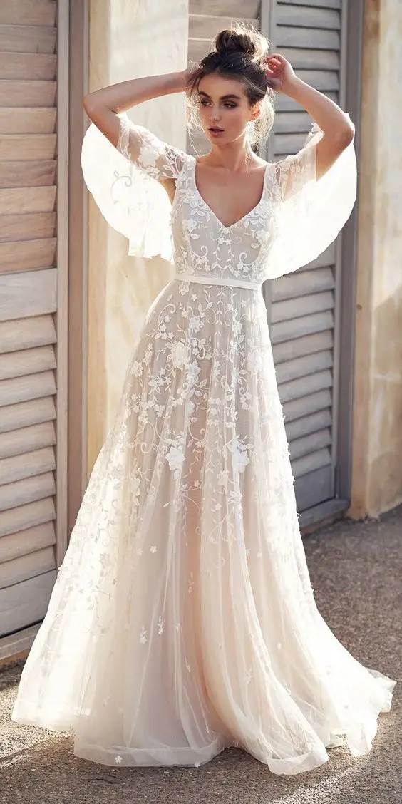 

New Sexy Lace V-neck, Backless Slim Party Dresses for Women Party Evening Sheath Floor-Length Batwing Sleeve