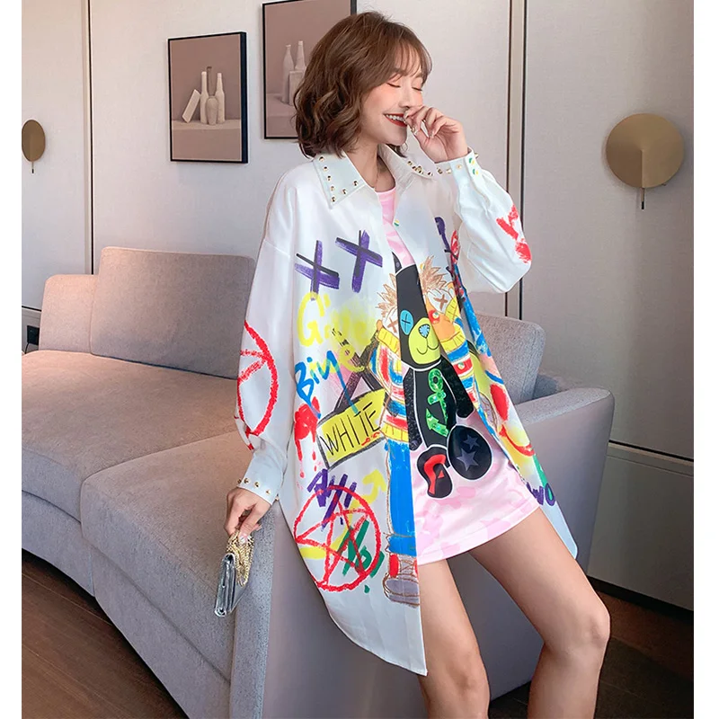 Весна 2020 Длинные рубашки с мультяшным принтом модные женские заклепками Новое