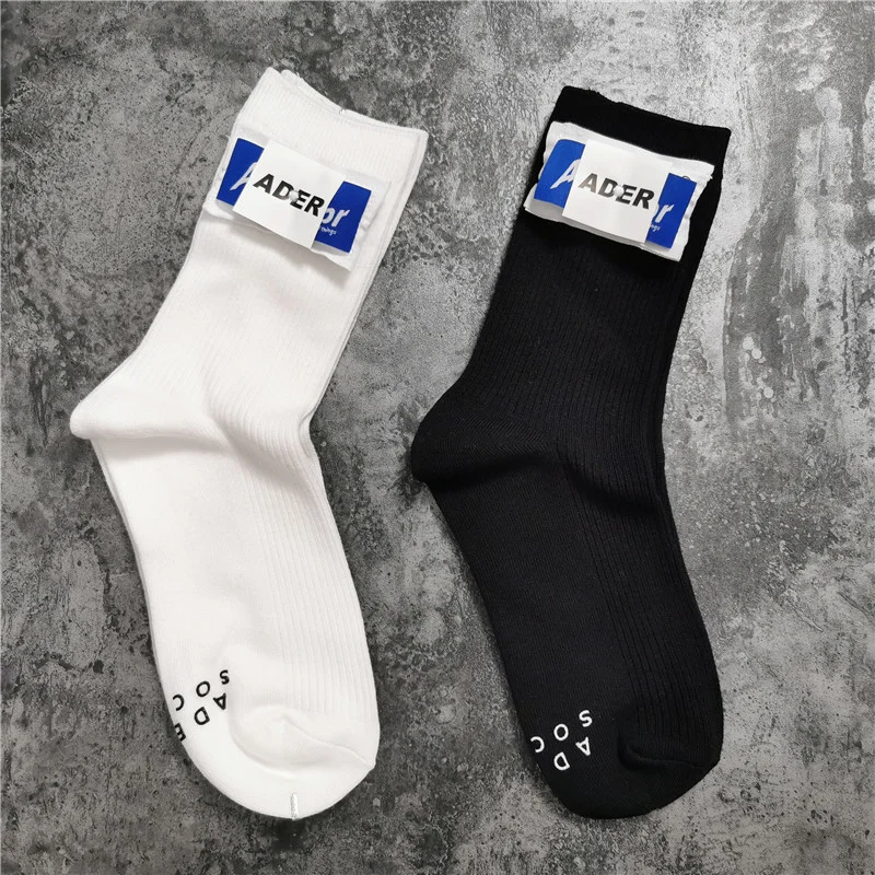 

22SS Logo Label Embroidery 100% Cotton ADER ERROR Socks Men Women Fashion Four Seasons Berserk Tiny Spark Apex Legends