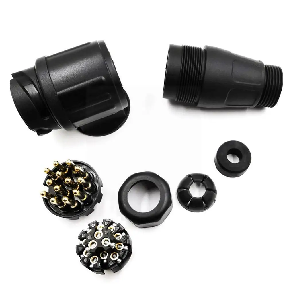 

7 Pin EU Towbar Towing Plugs Truck RV Caravan Socket Connections Plug Trailer Accessories Connector Adapter 12V Car Protect A7A7