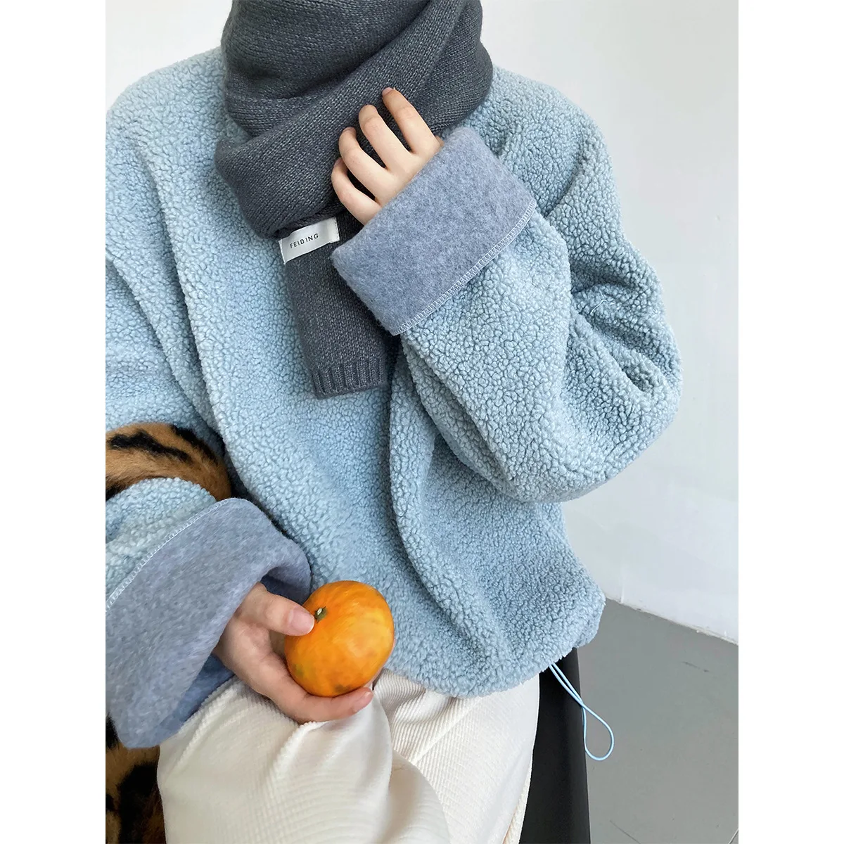 

Womens Loose Fit Pullover Sweatshirts Long-Sleeve Crew Neck Casual Solid Color Plus Velvet Plus Thick Pullover Plush Tops