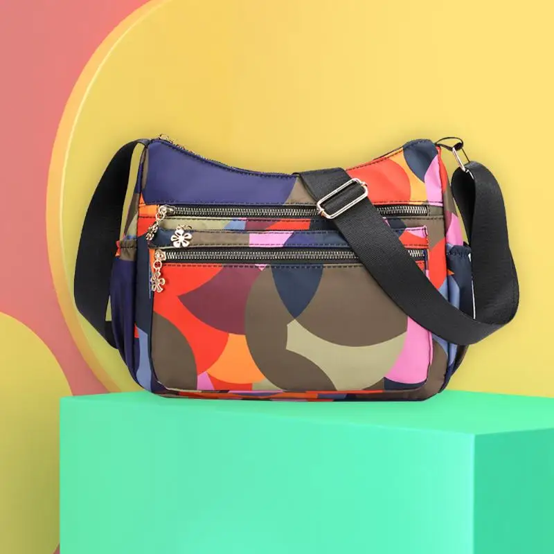 Женские сумки через плечо нейлоновые водонепроницаемые с разноцветным принтом и