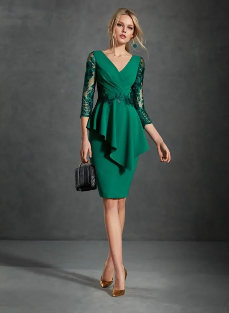 

Hunter Green Mother of the Bride Dresses V Neck Long Sleeve Lace Evening Gowns Prom Wear Knee Length Formal Wedding Guest Dress