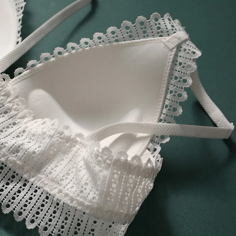 Комплект женского кружевного нижнего белья из бюстгальтера пуш-ап с открытой