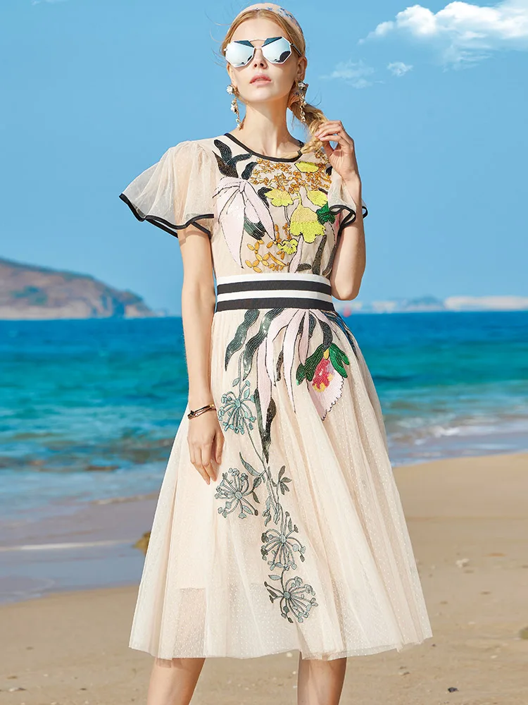 

2021 Summer New Fashion Mesh Heavy Industry Embroidery Sequin Round Neck Short Sleeve Party Plue Size Dress for Women