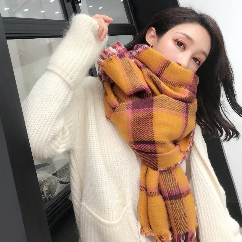 Шарф кашемировый Женский мягкий теплый зимний в клетку с кисточками Корейском