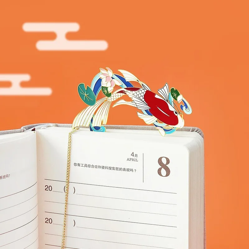 

Chinese Jin Li Big Fish Delicate Holow Out Fashion Metal Bookmark 10*7.3cm