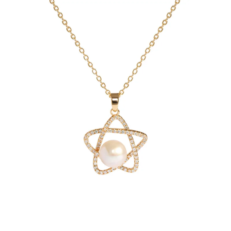 

Brass plated 18 karat gold engraved face fresh water pearl six star lady necklace new jewelry