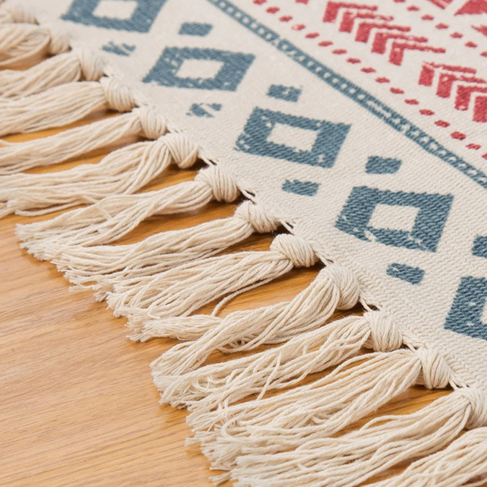 

Retro Bohemian Carpet Hand Woven Cotton Linen Carpet Rug Bedside Rug Geometric Floor Mat Living Room Bedroom Carpet Home Decor