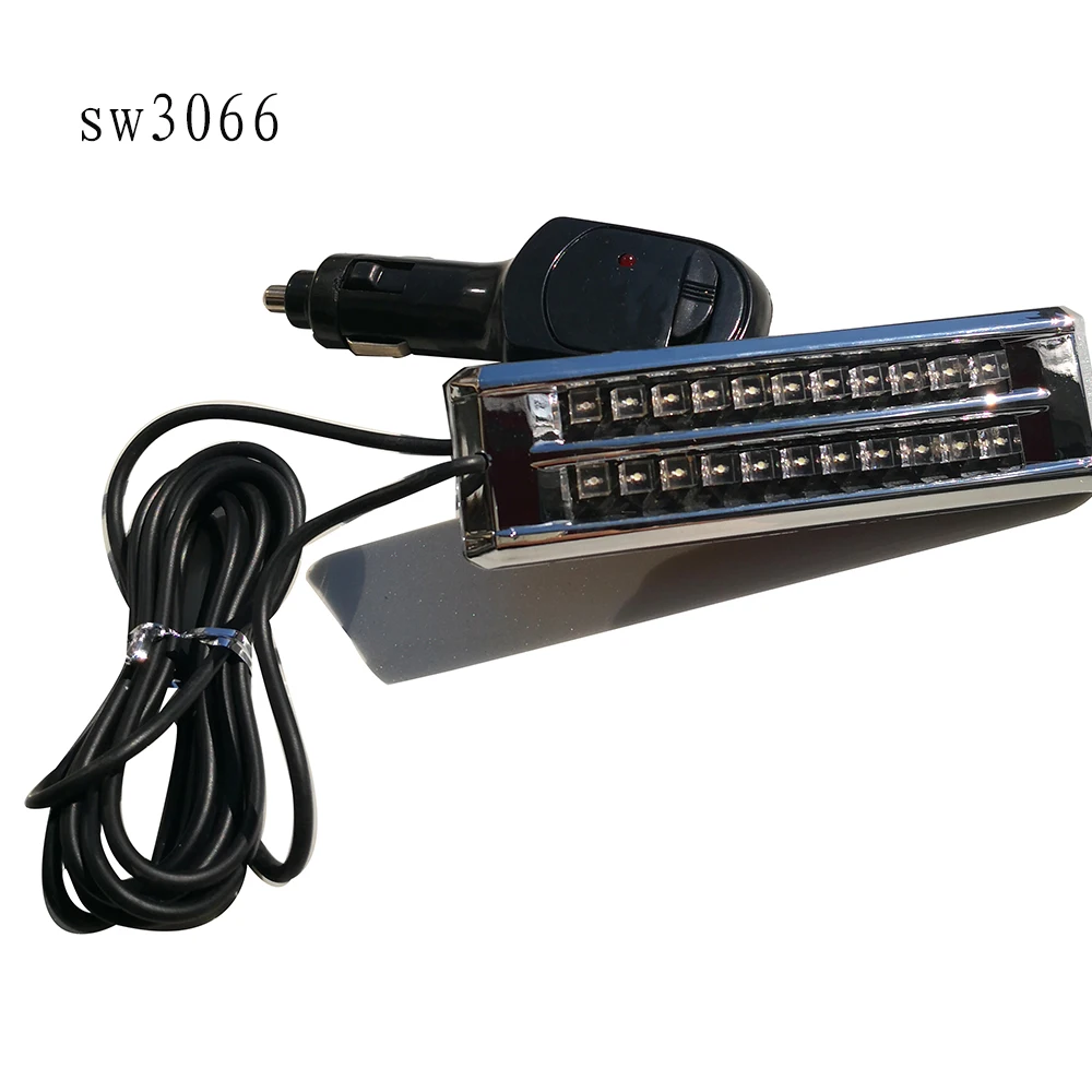 Интерьер автомобиля атмосфера полосы света тире пол ноги декоративный свет