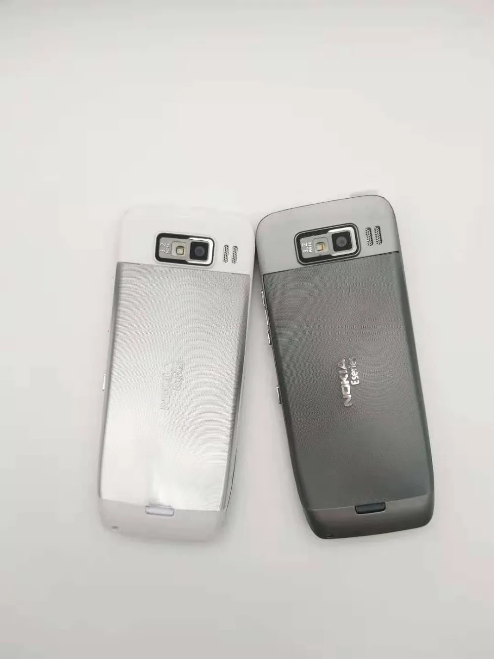 E52 Nokia E52 wifi gps JAVA 3g разблокированный мобильный телефон трубка Русский Арабский Иврит Клавиатура Телефон Восстановленный