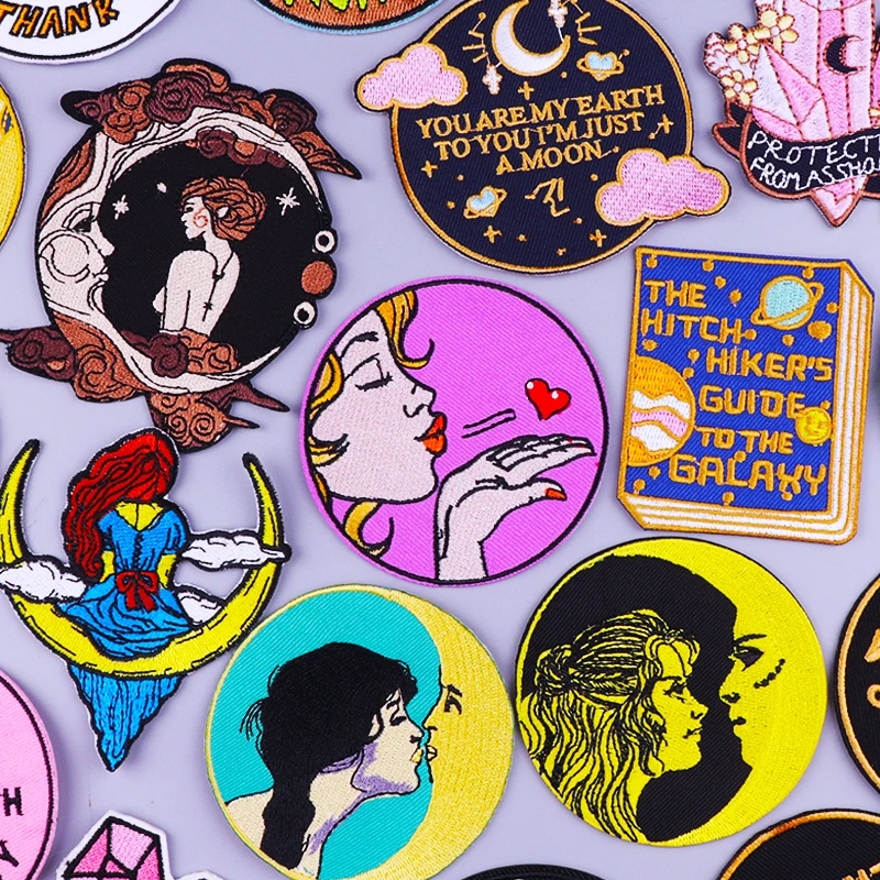 Мультяшные нашивки с надписью на одежде аппликация сделай сам в виде Луны и