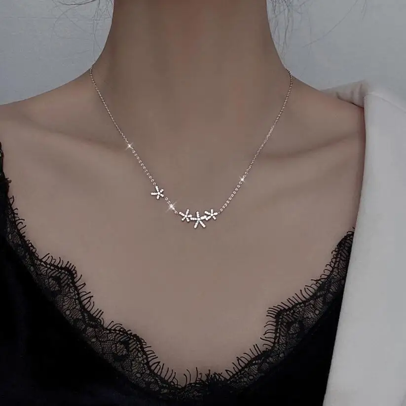 

Цепочка женская из серебра 925 пробы с подвеской в виде цветка вишни