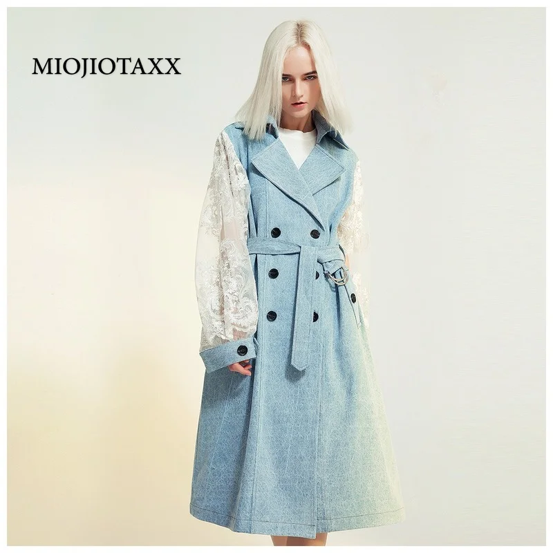 

Демисезонное женское джинсовое пальто MIOJIOTAXX средней длины с индивидуализированными кружевами и нейтральной ветровкой, 2022