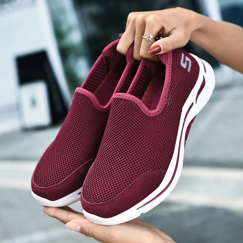 Бестселлер спортивные кроссовки для мужчин тренировочные бега легкие носки