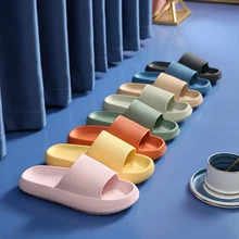 Zapatillas de casa de suela gruesa para mujer y hombre, zapatos planos de plataforma con tacón de 4,5 Cm, antideslizantes, de Eva, para sala de estar