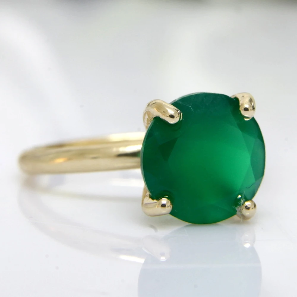 

Simple Round Green Onyx Crystal Solitaire Engagement Ring Woman Gold Cocktail Gemstones Rings Anniversary Birthstone Gift