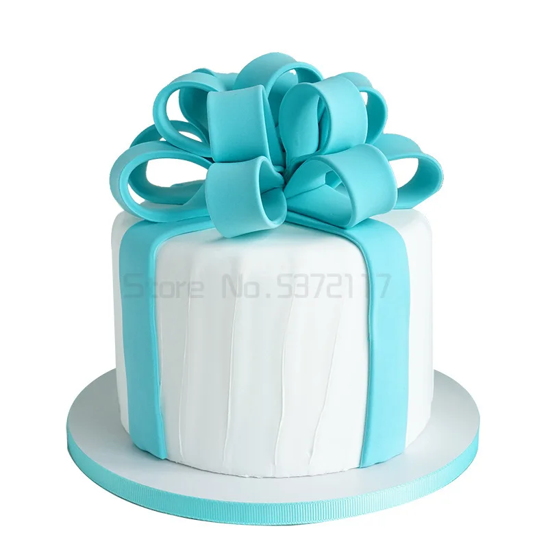 

Artificial fondant cake fake cake models in clay blue/pink cake decorating for store showcase photography props
