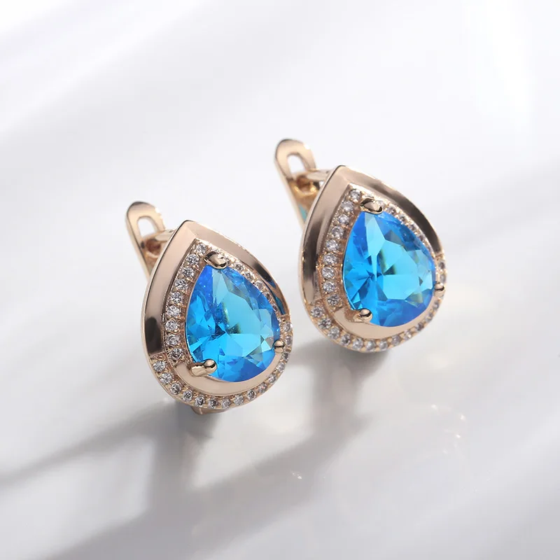 Женские серьги гвоздики с фианитом MAIKALE разноцветным кубическим цирконием и