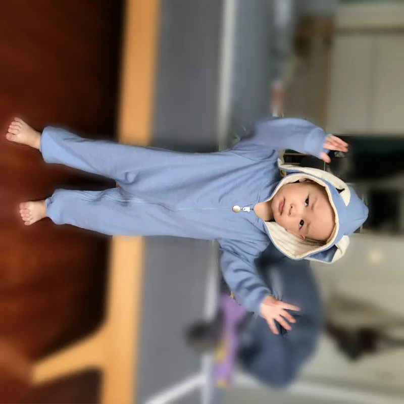 Комбинезон с зайчиком для новорожденных 0-2 лет комбинезоны весенне-Осенние